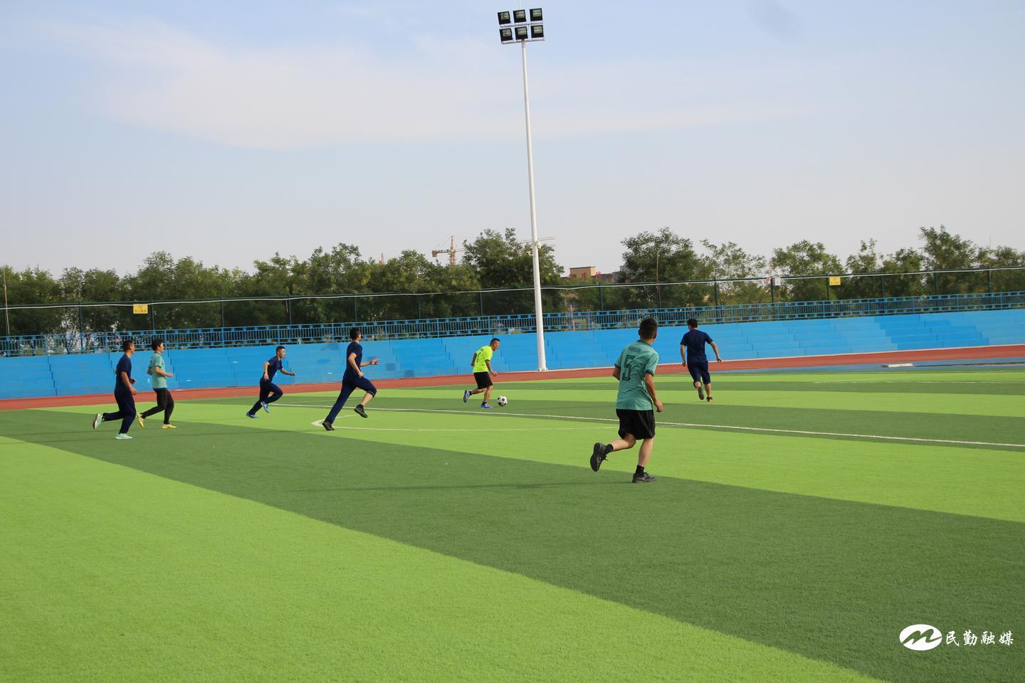 派出所喜迎二十大主题党日,公安庆七一喜迎二十大主题党日