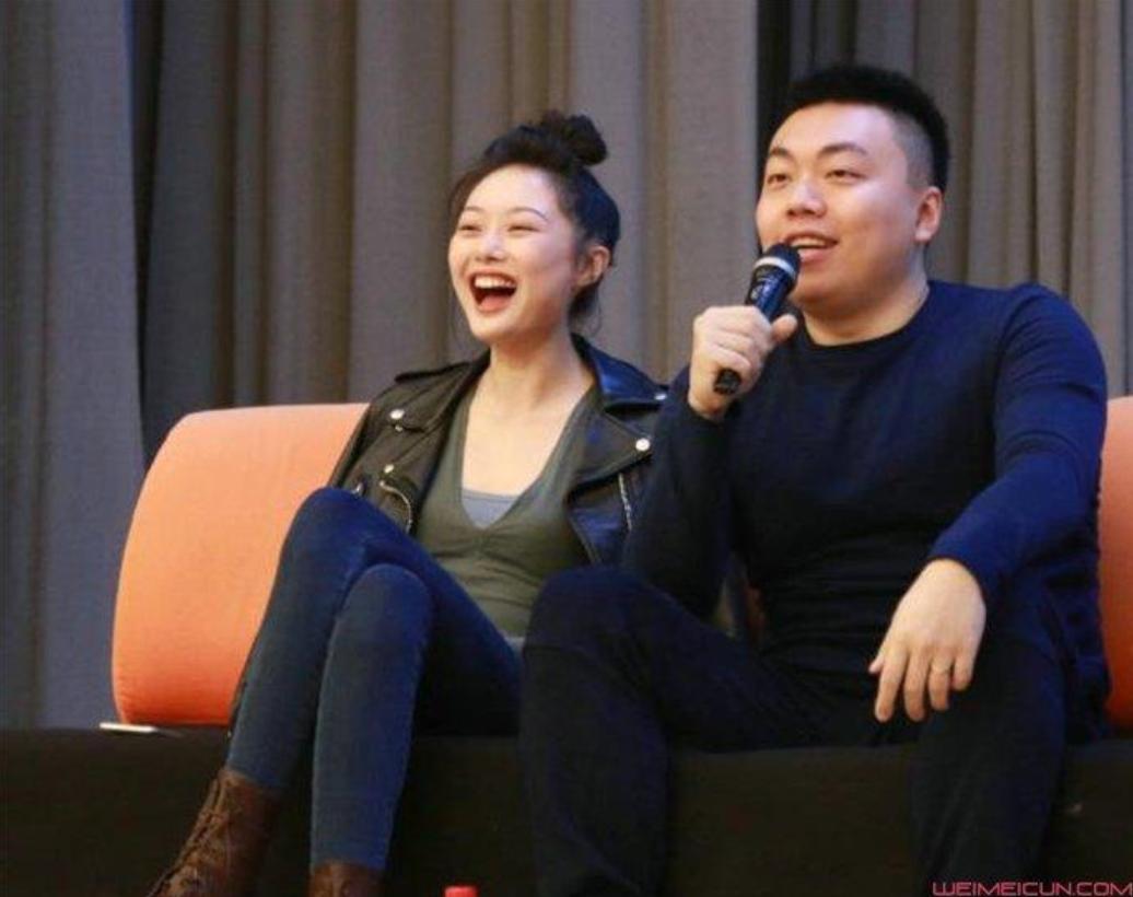 用12年做到从网红到豪门贵妇，“豆瓣女神”晚晚如今怎么样了？