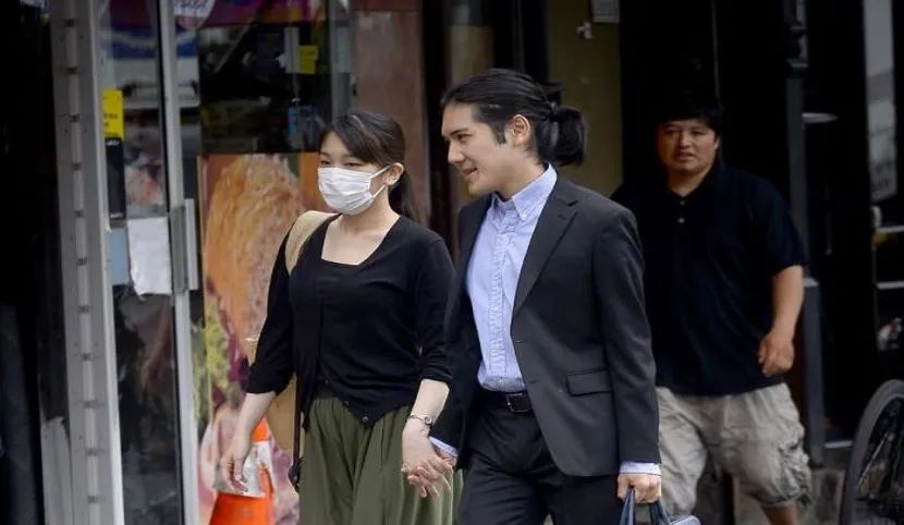 日本驸马终过NYBar！最好的结婚一周年祝福