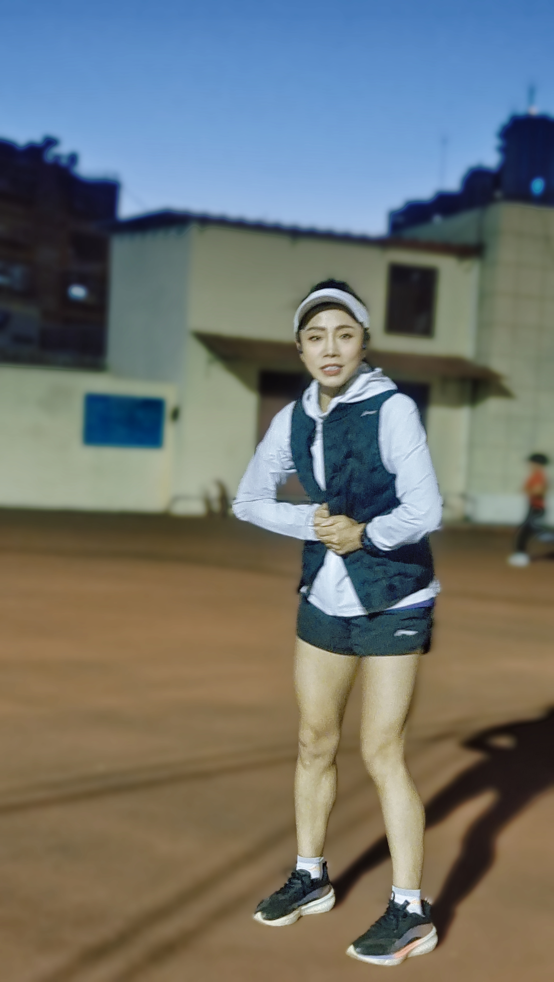 秋冬运动健身服加绒,秋冬运动健身服装防静电