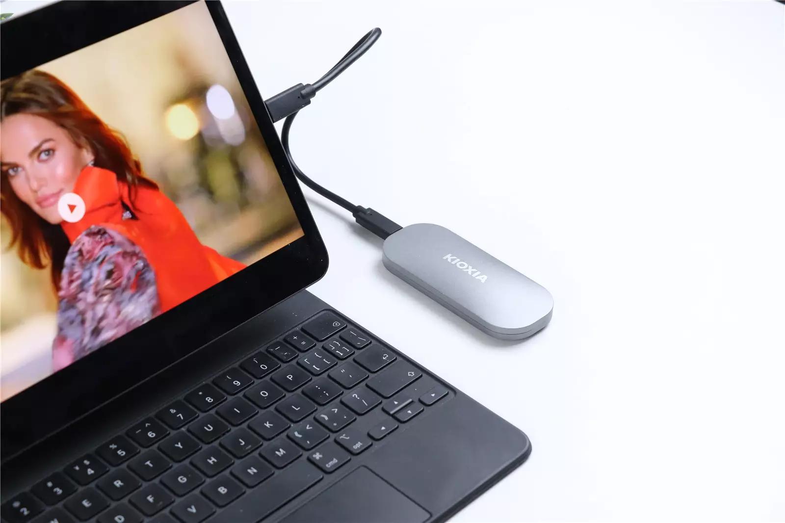 sata2.5寸金士顿固态和铠侠固态,西数金士顿三星铠侠固态