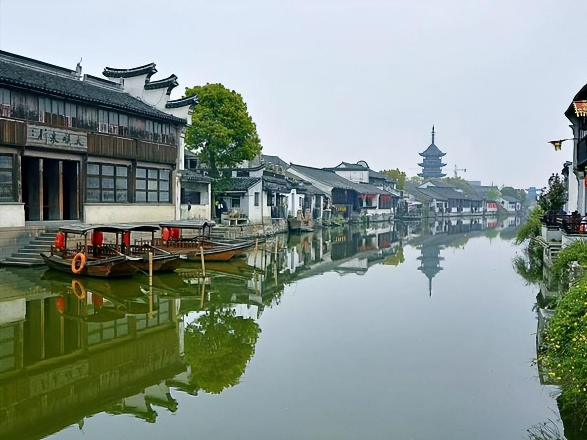 苏州水乡古镇,苏州古镇周庄中国第一水乡