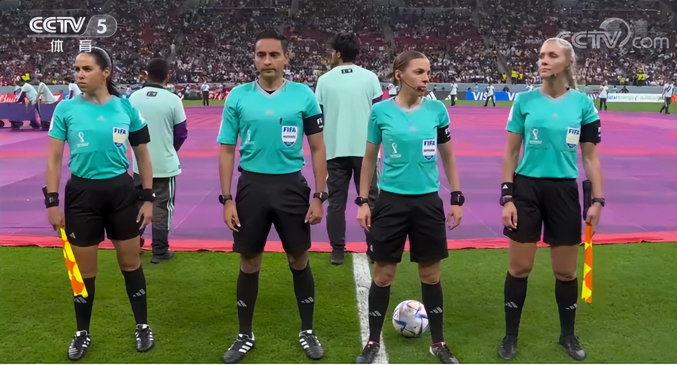 世界杯上最美的女人,世界杯最帅的女球员