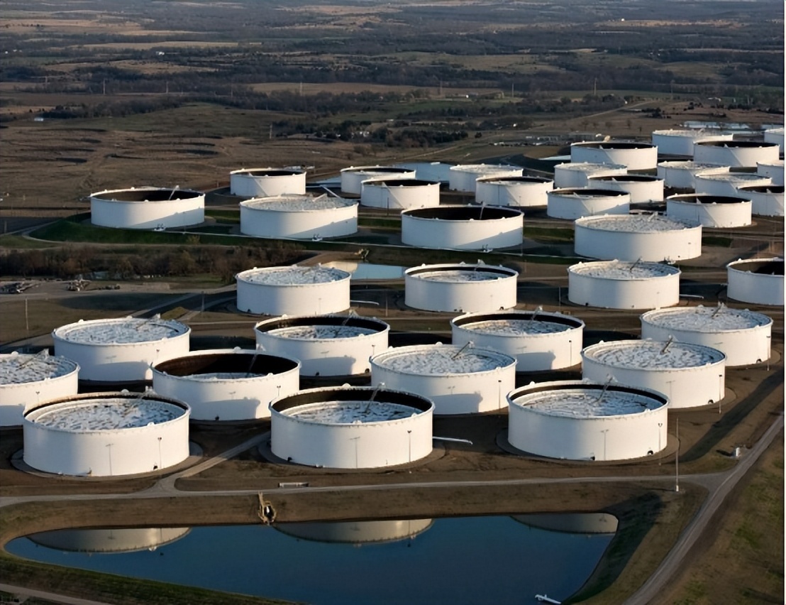 印度买俄罗斯石油一桶多少钱,俄罗斯出口中国石油价格是固定吗