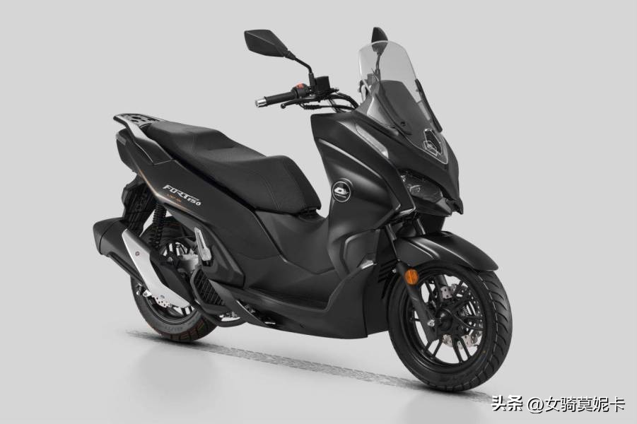 钱江鸿150售价16999,最强150踏板非他莫属