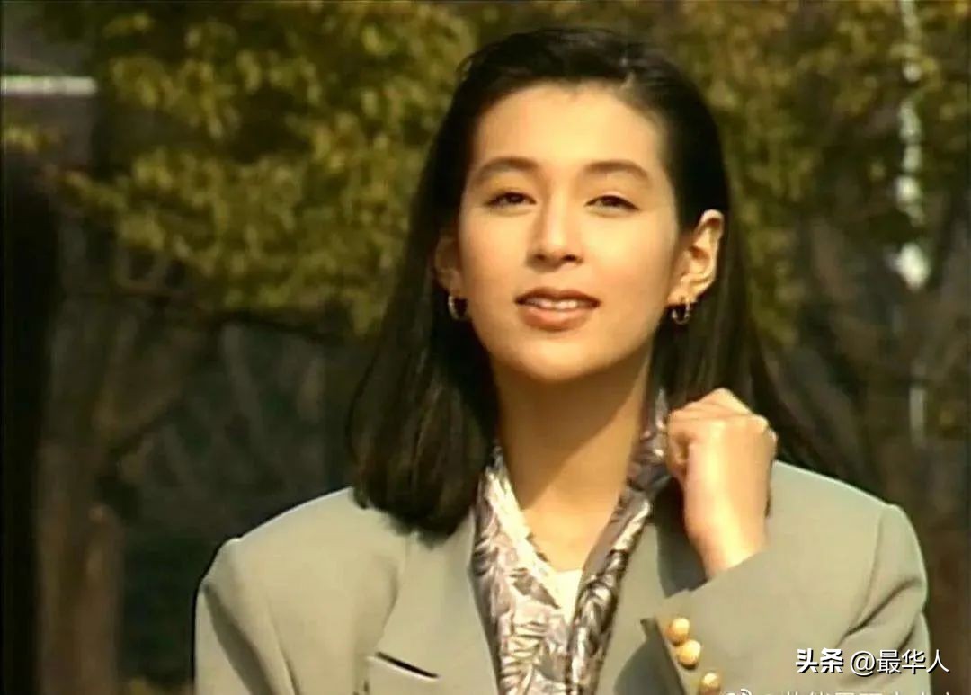 曾红遍亚洲的“日剧女神”，被控制狂丈夫限制20多年，后来咋样了