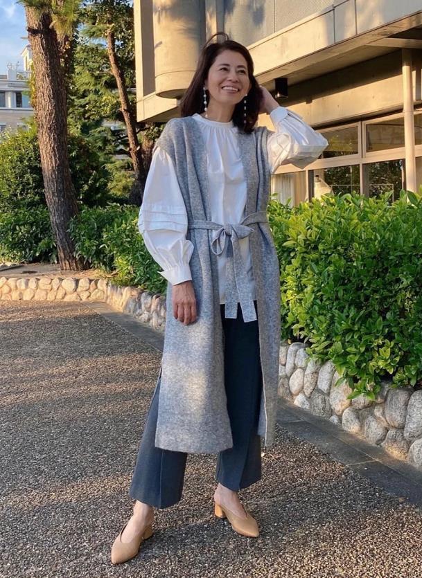 春季40岁穿什么外套显瘦,秋季穿什么样的薄外套显瘦