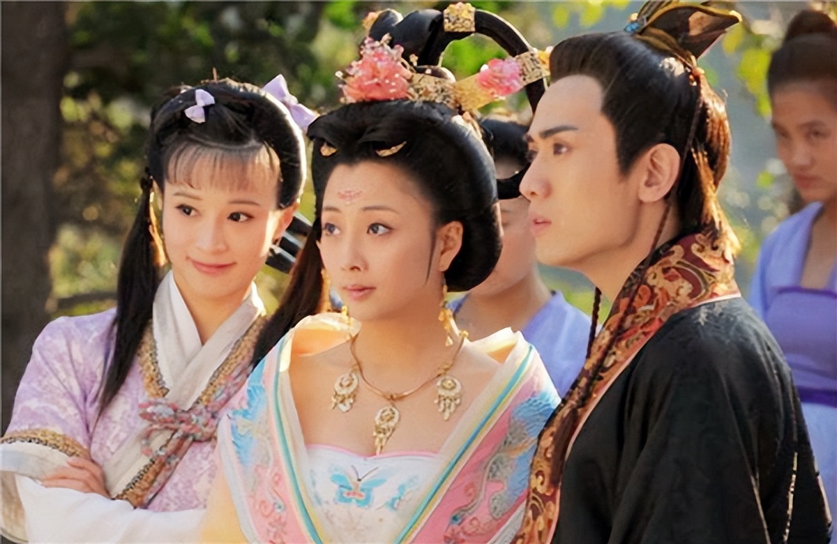 李瑁为什么把杨玉环让给李隆基,李瑁李隆基杨玉环