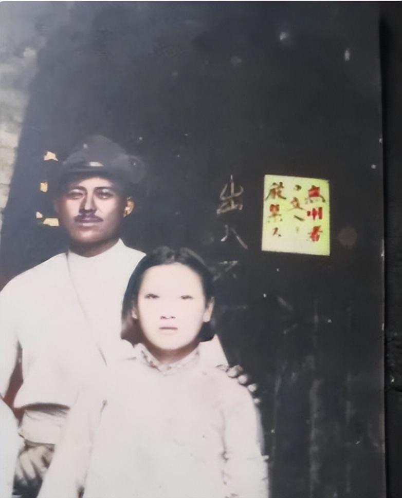 日军日记：*安妇慰**不服从管教，我很愤怒，用*刀刺**插入她的*体下**