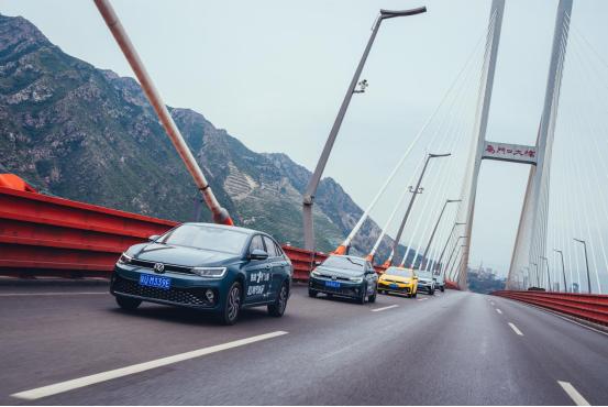 朗逸新锐xr一箱油能跑多少公里,朗逸和朗逸xr有什么区别