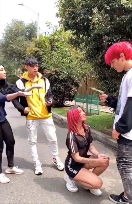 冰墩墩变身,冰墩墩变身冰墩墩