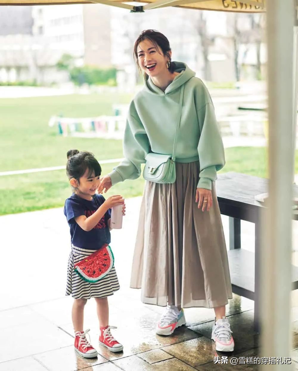 遮肚子显瘦藏肉卫衣,韩系穿搭卫衣搭配长裙