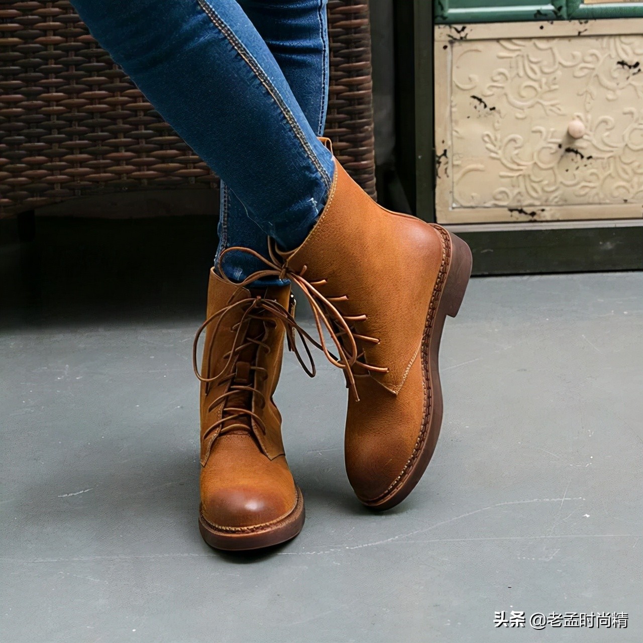 吸汗防臭马丁靴,透气性好的马丁靴