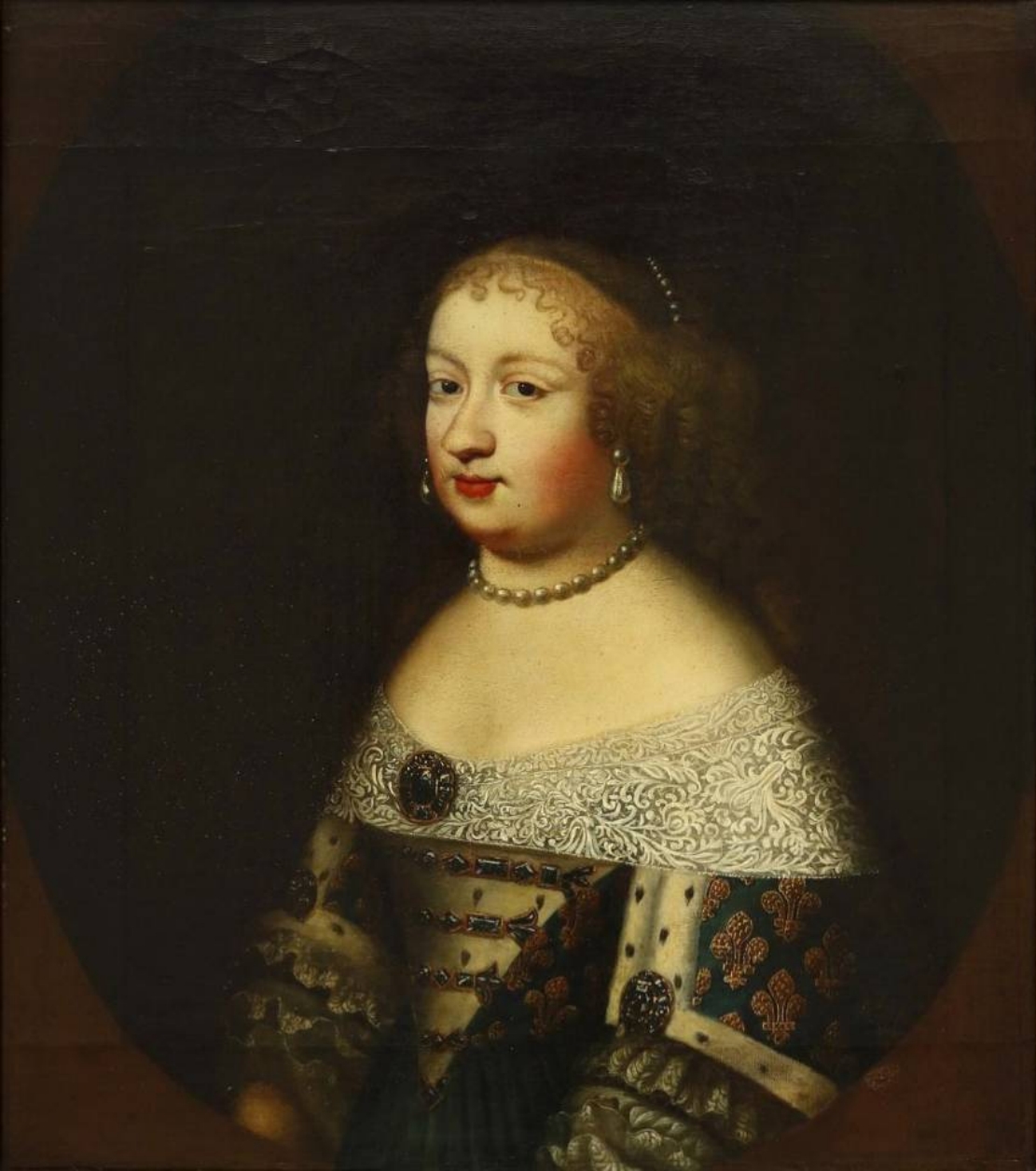 中国女性顶起半边天,欧洲历史三十多位女皇