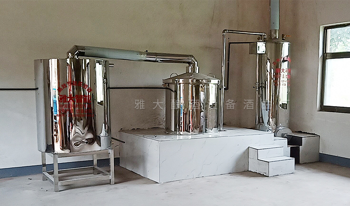 白酒蒸馏设备是什么,白酒蒸馏的设备有什么