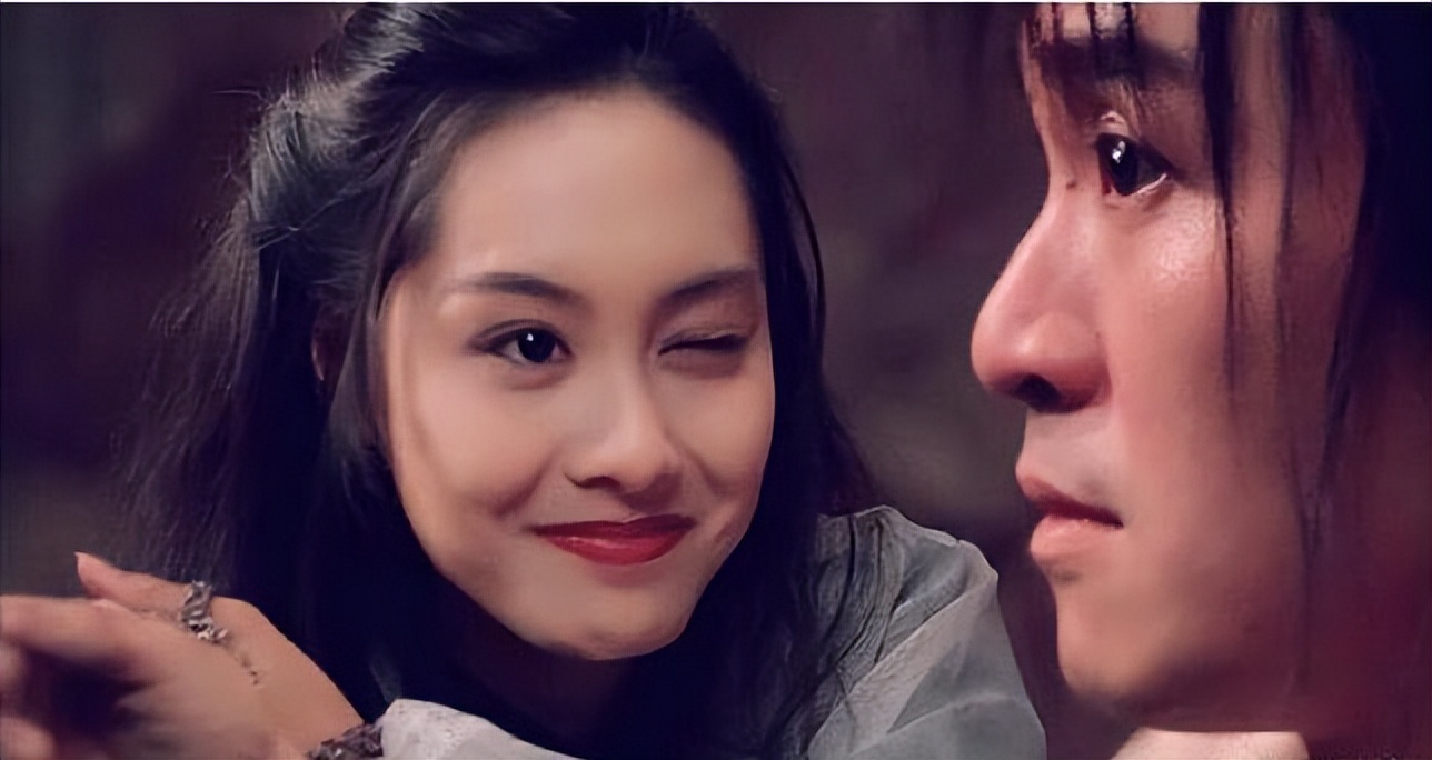 韩媒吐槽国足犯规集锦原文,韩媒吐槽国足爆冷