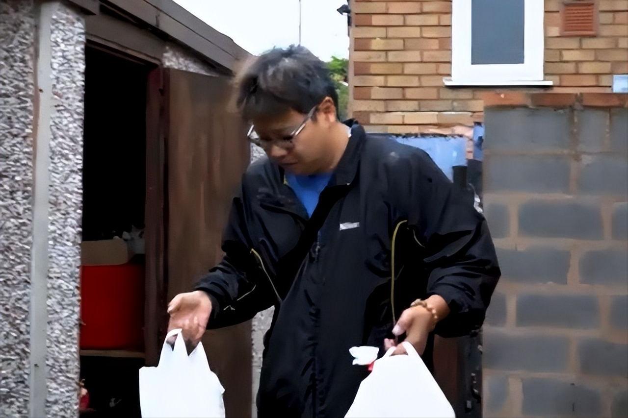 月薪7万的夫妇宁愿在英国当乞丐,中国夫妻放弃七万月薪去英国