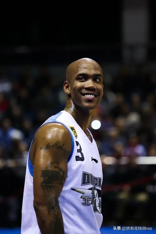 cba你认为最帅的人是谁,cba十大外援打架