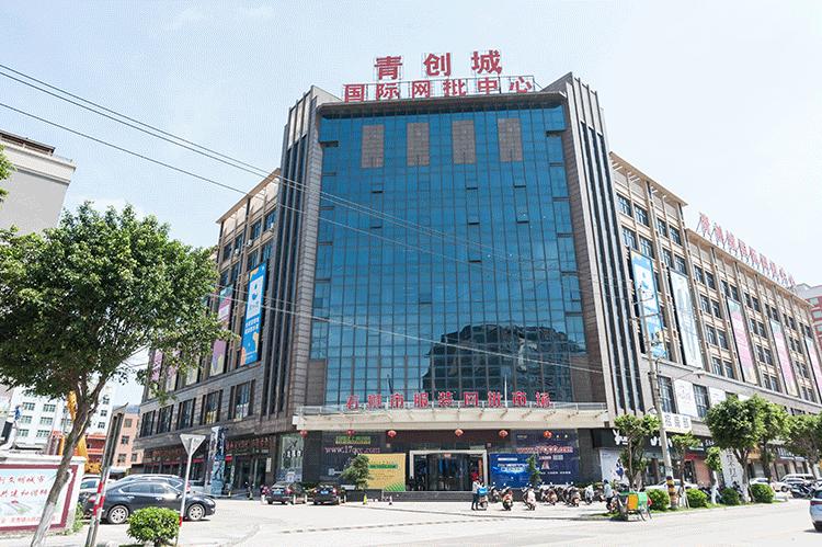 想在抖音上卖服装怎么找货源,抖音服装卖货服装货源哪里找