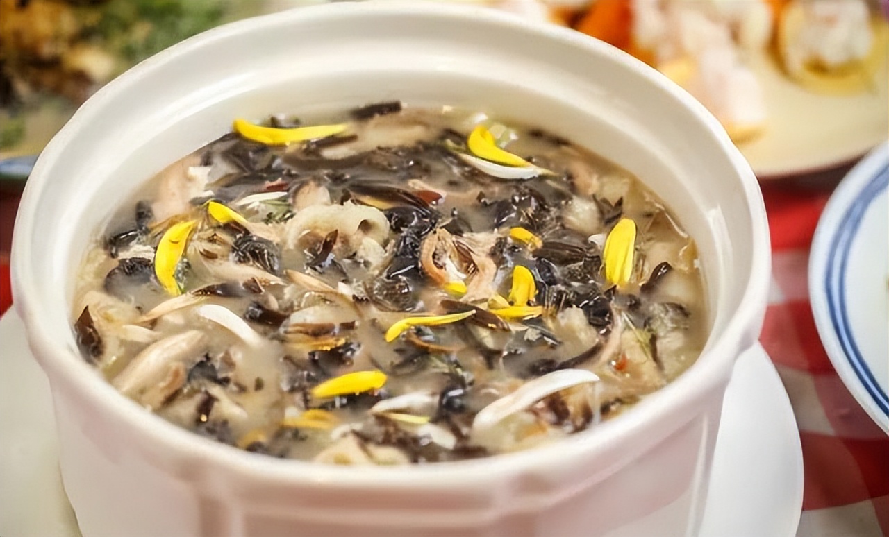 去香港必去的十大美食 (去香港一定要吃的美食)