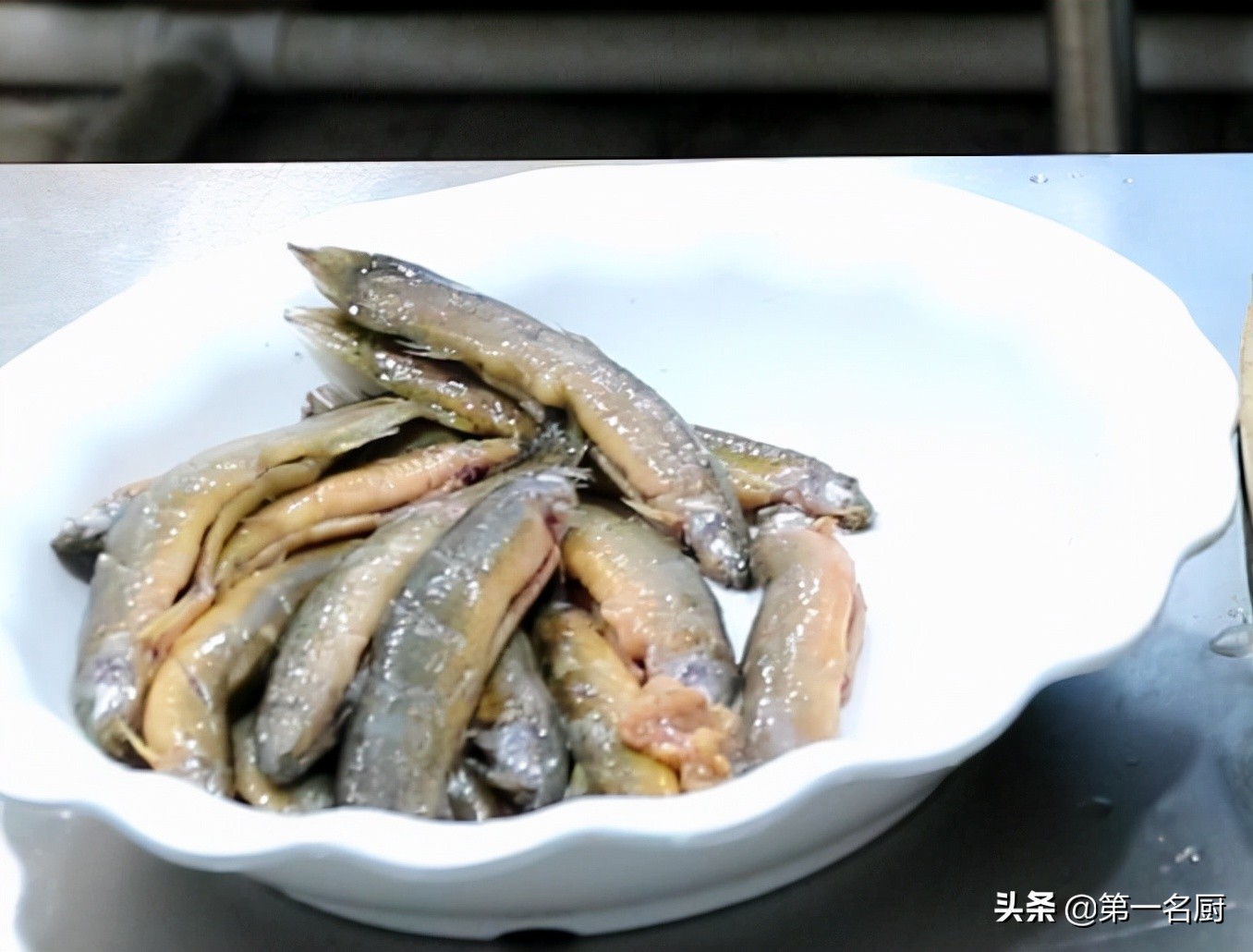 男人在生活中吃什么会更健康,建议男人别太节俭多吃这5种食物