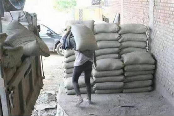 高考第一个交卷称高考太简单,声称考题太简单最后考了多少分