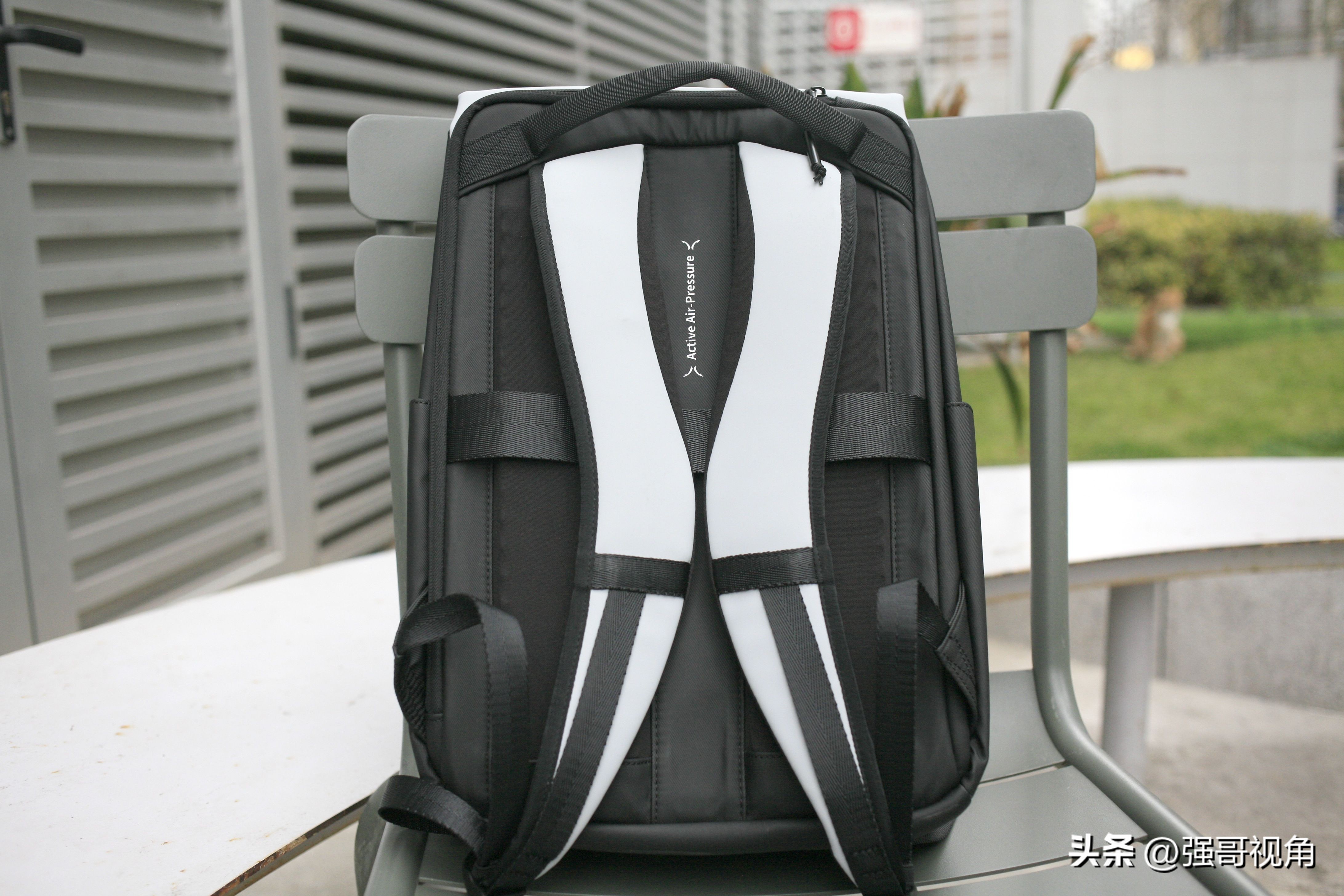 地平线8号moment15.6,地平线8号通勤背包评测