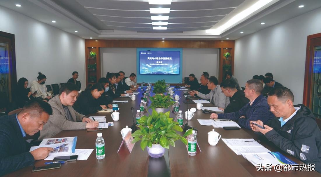 閲嶅簡鑱氬悎骞冲彴,閲嶅簡鑱氬悎