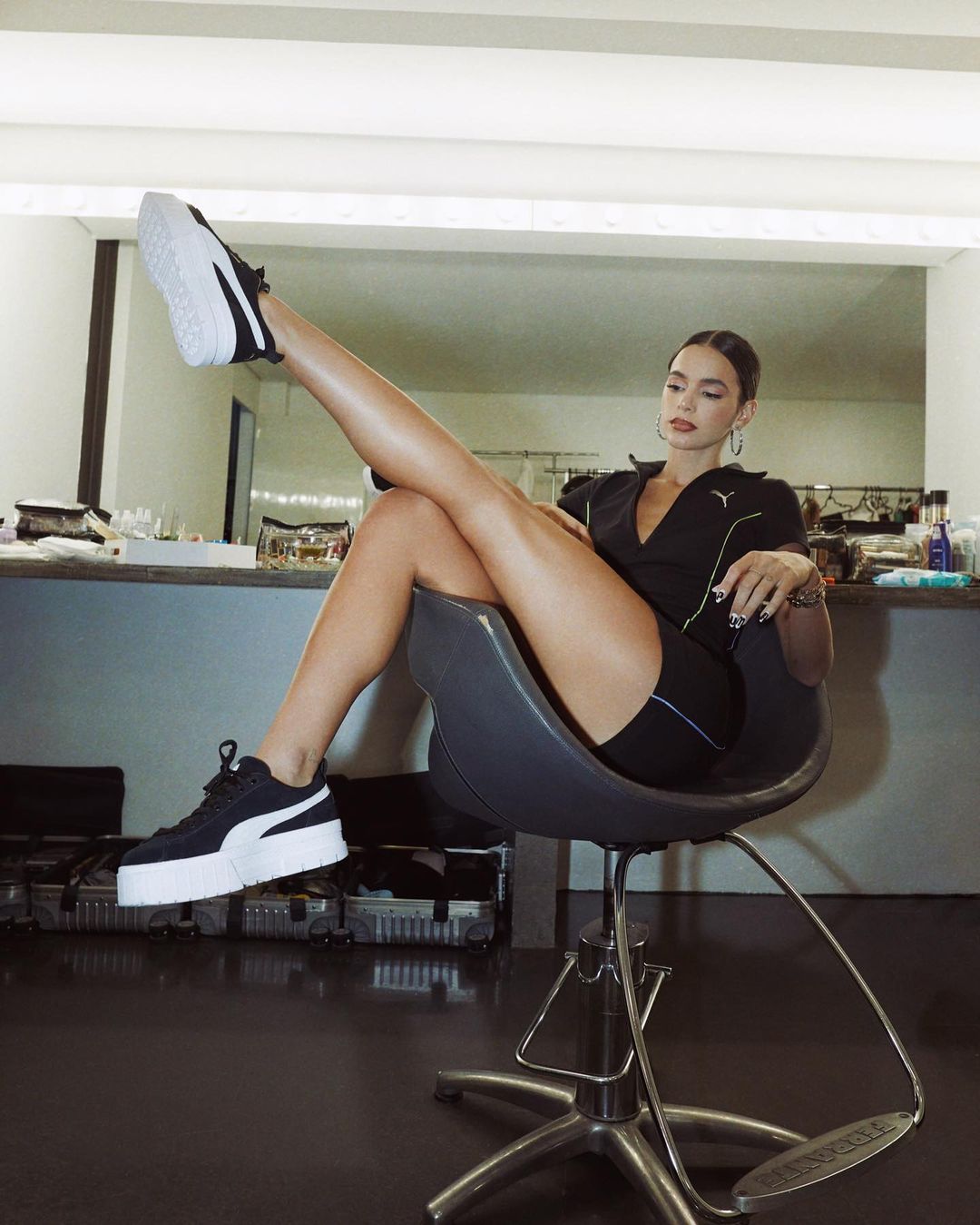 巴西球星内马尔前女友,内马尔一共谈过几个女友