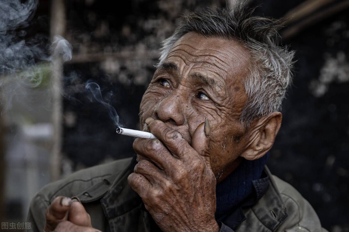 吸烟借口,抽烟的理由完整视频