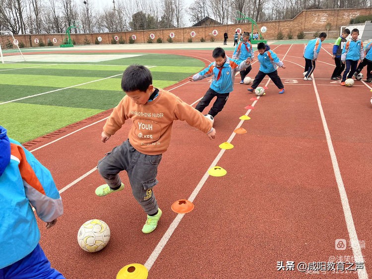 足球社团活动简介,绿茵逐梦小学生校园足球联赛