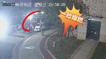 一电动车深夜发生爆燃,可怕电动车大火爆燃