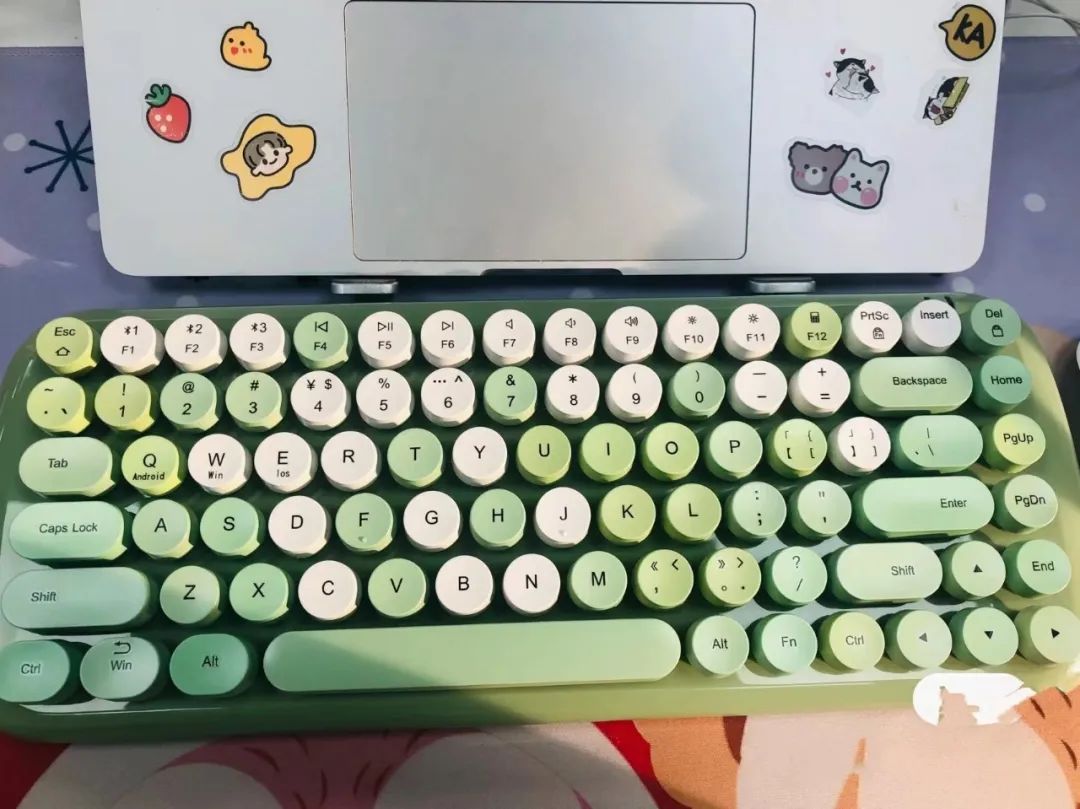 员工伴手礼定制,新员工入职伴手礼推荐