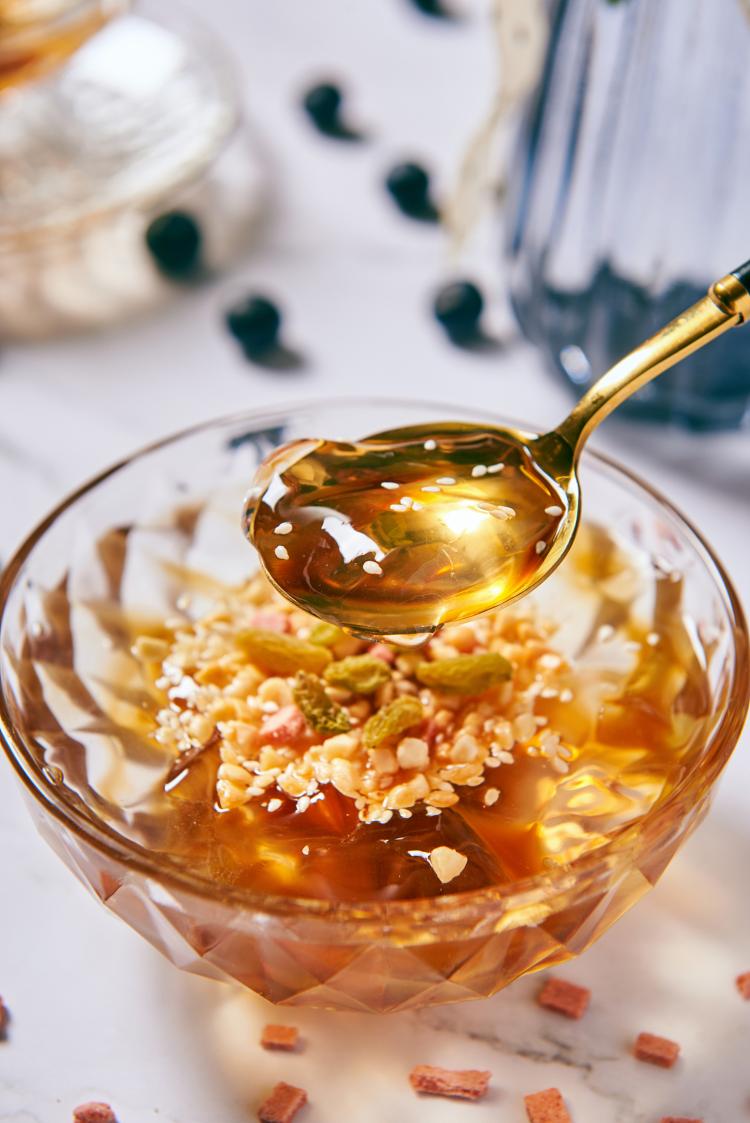 龟苓膏与龟苓粉效果哪个好,冰粉好吃还是龟苓膏好吃