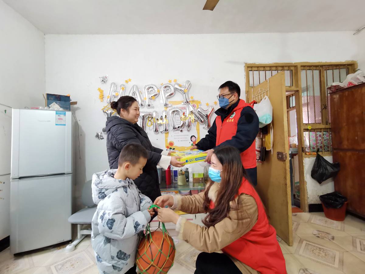 ​防控不停步冬日送温暖——重庆市云阳县水市小学“暖冬行动”