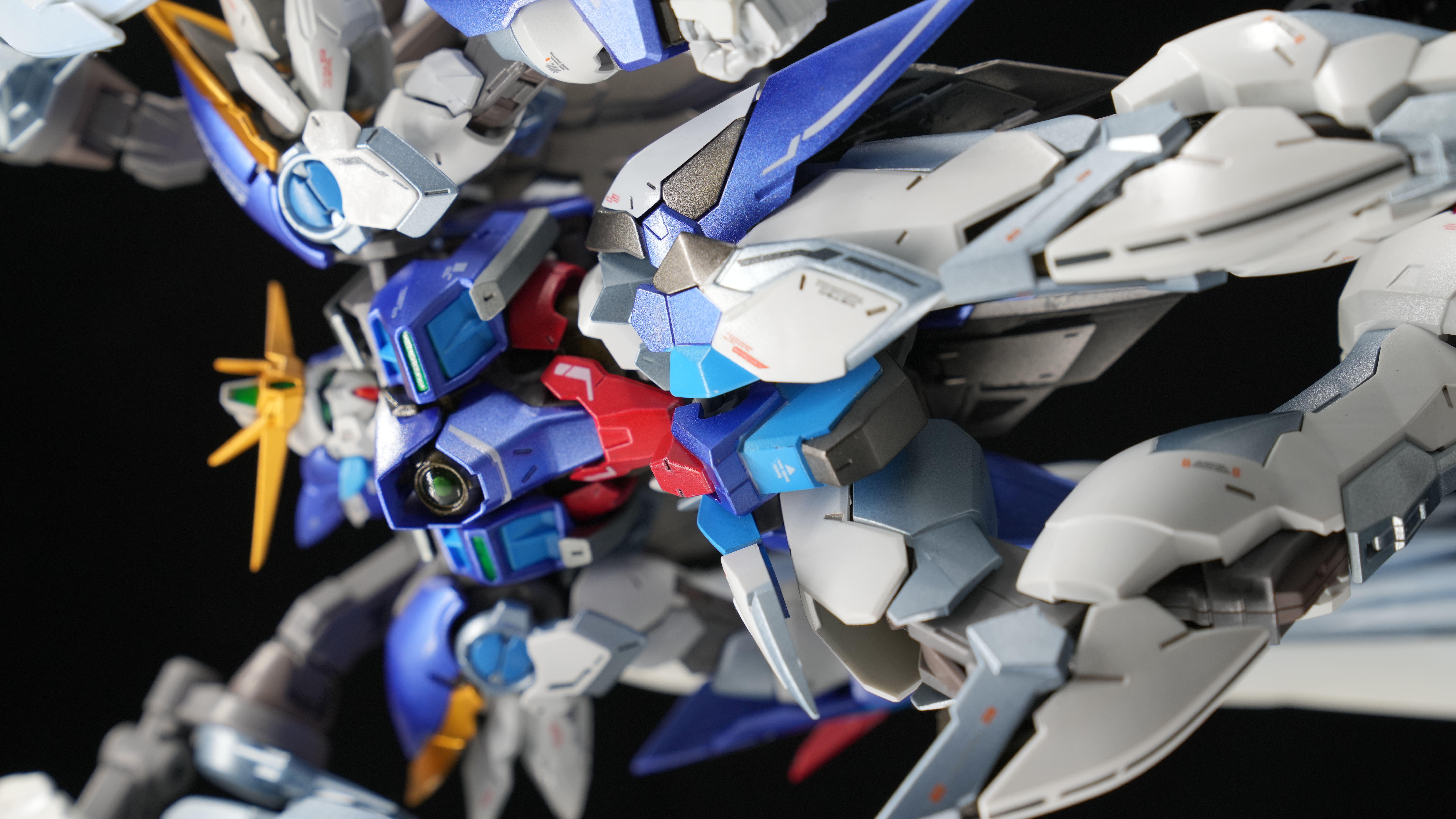 万代高达mg无尽的华尔兹,高达w无尽华尔兹登场机体