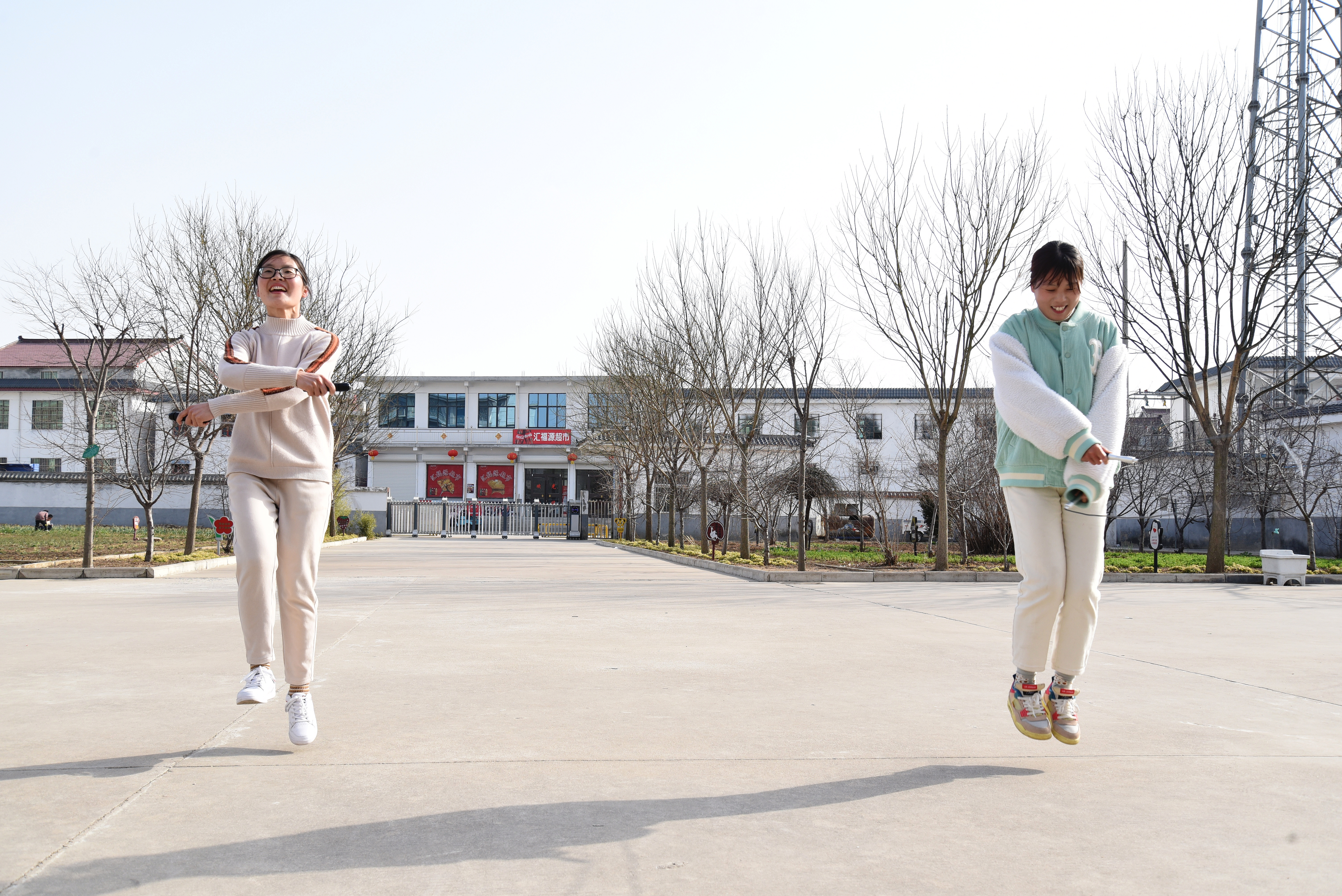 城关小学三八妇女节,三八妇女节快乐幸福