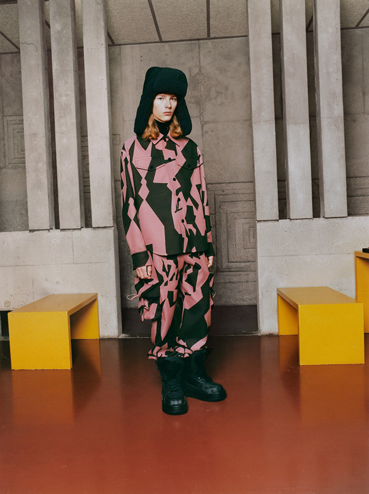 lv路易威登2024年新款男装格子,路易威登lv男士羽绒服2023ss