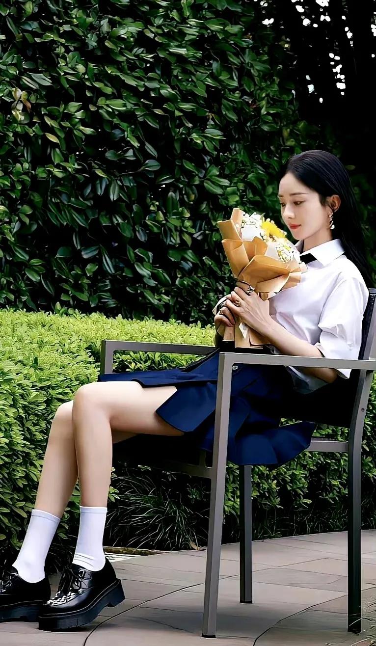 赵丽颖杨幂惊艳写真大片,魅力女神赵丽颖写真