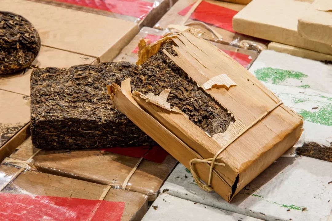 蒙古砖茶和西藏砖茶,为什么叫黑砖茶