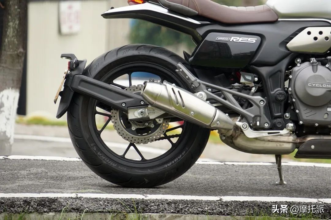 赛科龙re560和金吉拉450怎么选,赛科龙re560和无极525ac买哪个