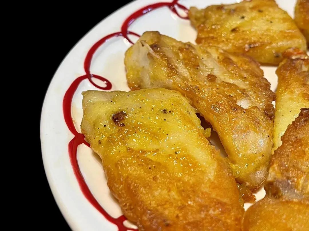 潮爸家7月2日午餐记录,湛江野生鹦鹉鱼,与苏眉青衣齐名海中珍品