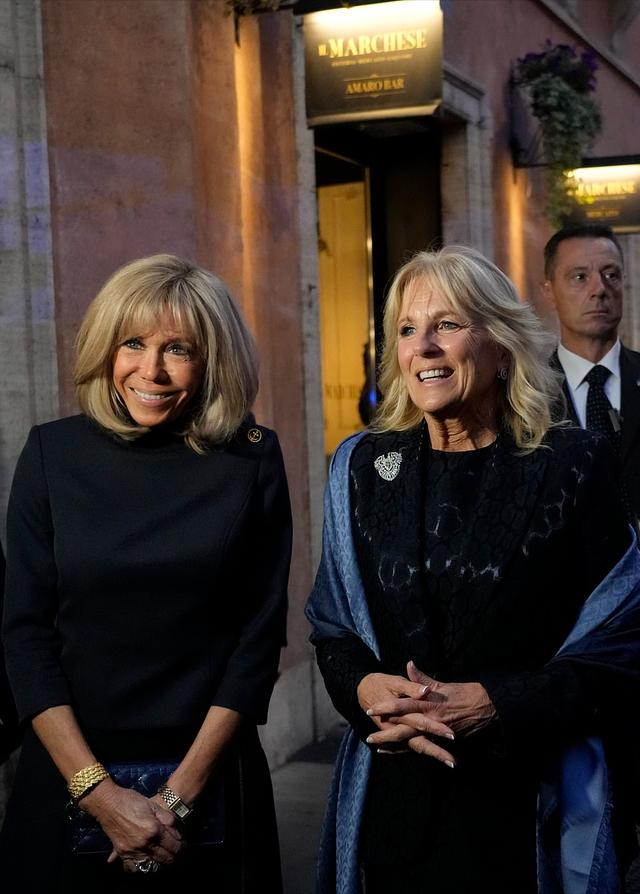 法国夫人买一次性口罩,法国马克龙与妻子