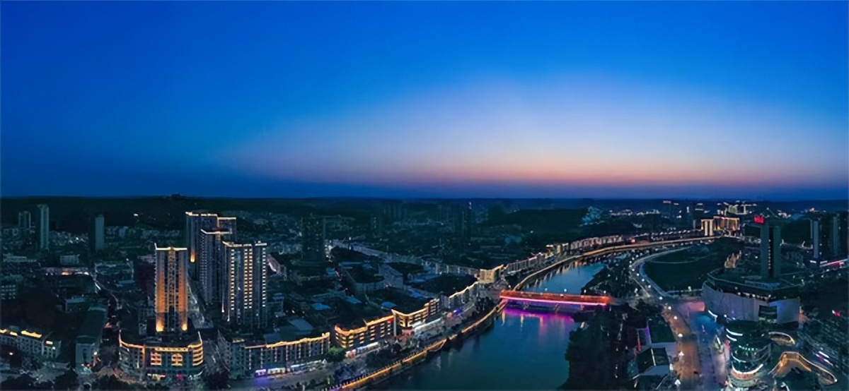 传奇大英县,传奇大英的作品