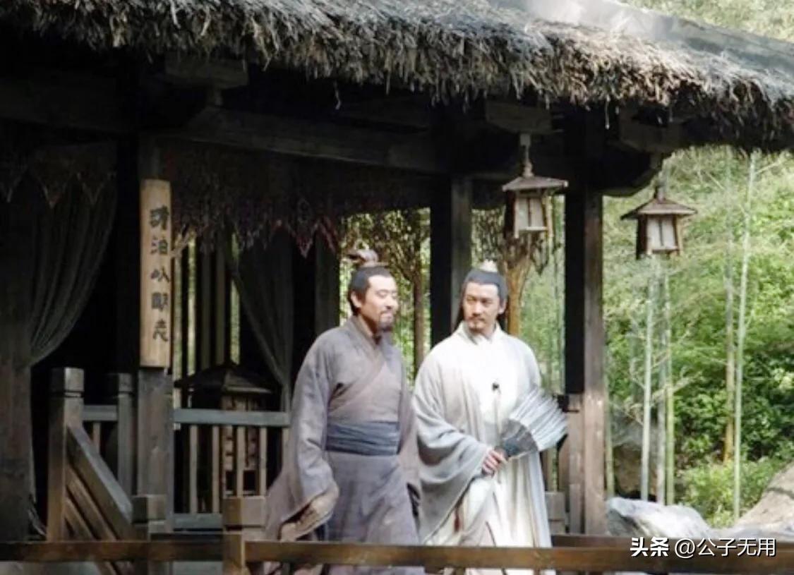 关羽孤傲为什么不敢轻视魏延,关羽为何杀魏延