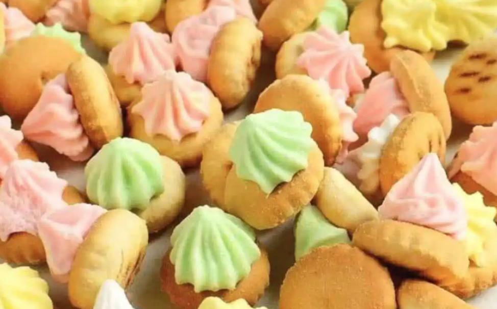 孩子脸上长白斑是怎么回事？是白癜风吗？要让娃吃“打虫药”吗？