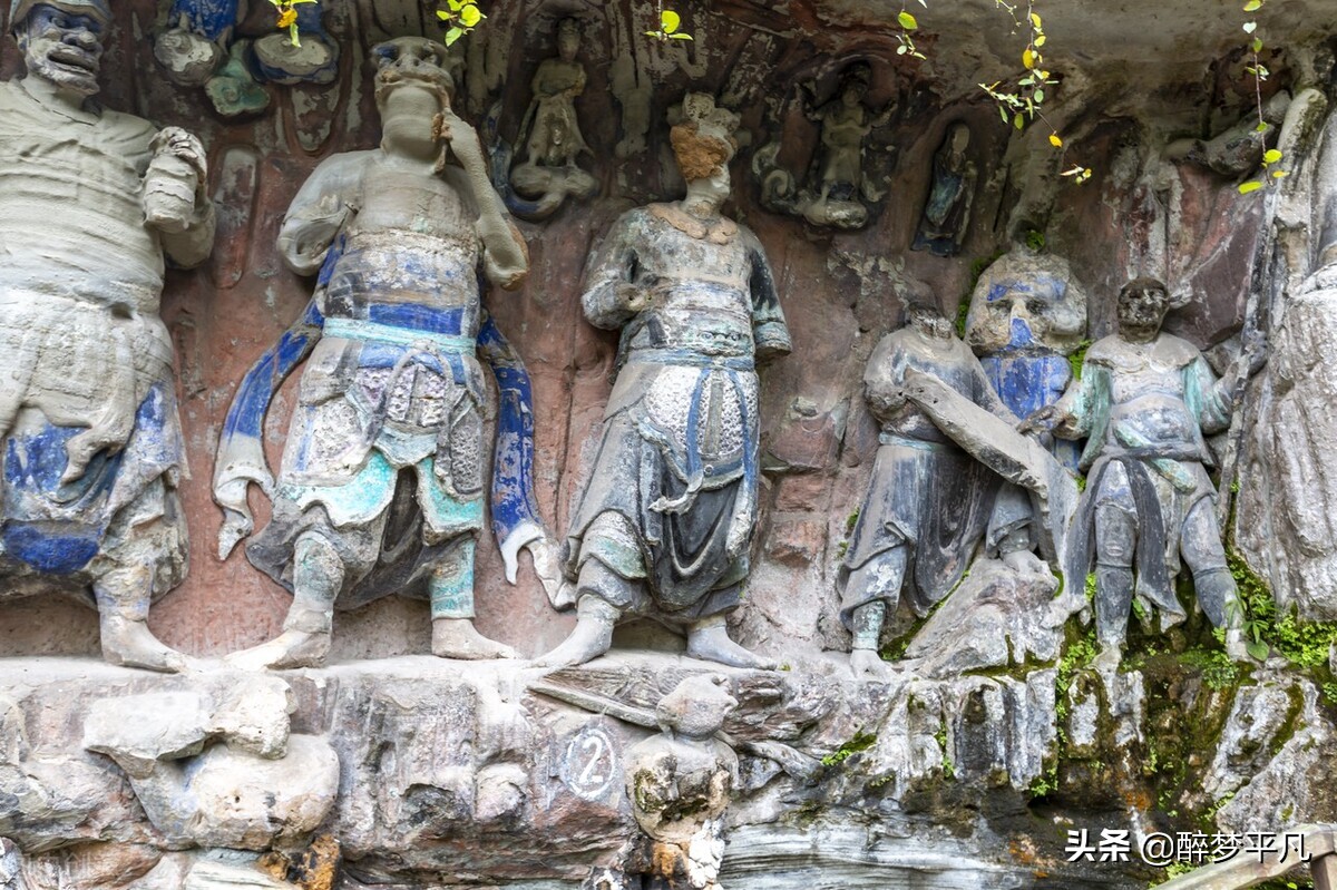 重庆大足石刻景区里走路多吗,重庆大足石刻景区门票