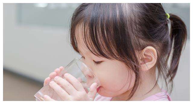 9岁儿童排便有脱肛的现象怎么办,十几岁孩子脱肛