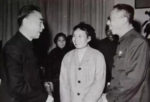 李淑贤婚史,李淑贤为啥和溥仪只生活五年