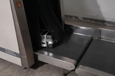 享受专车接送待遇,你的行李